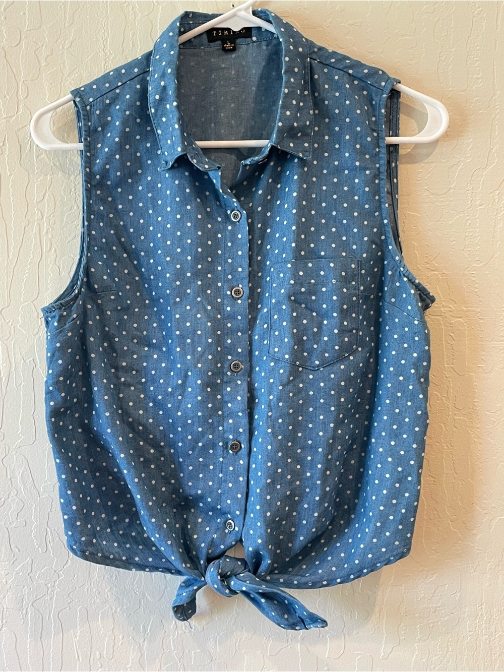 Timing Blue Polka Dot Tie-Hem Button-Down Tank